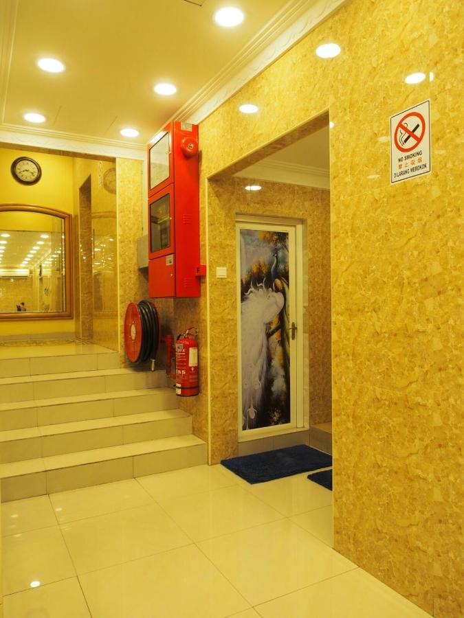 City Times Inn Seri Kembangan Exterior photo