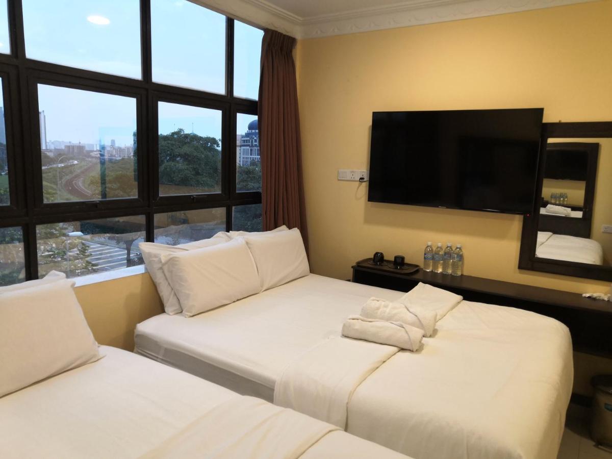 City Times Inn Seri Kembangan Exterior photo